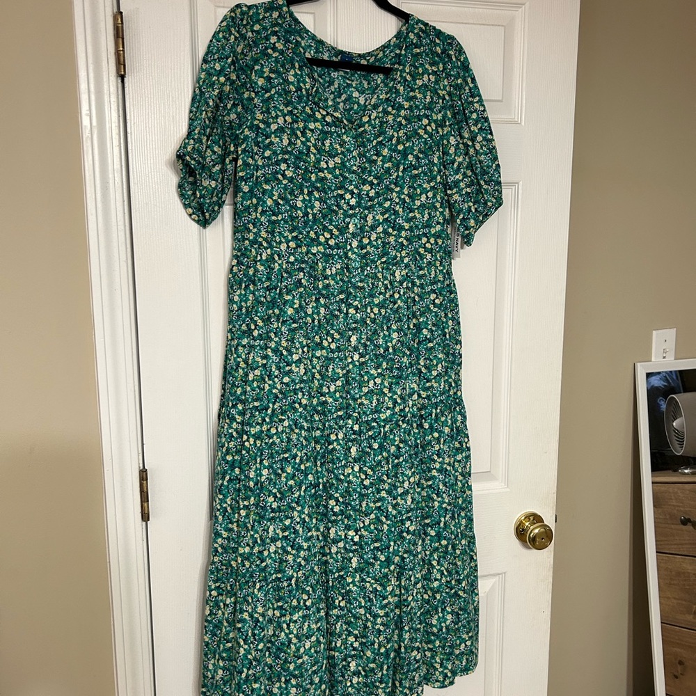 Old Navy Floral Maxi Dress
